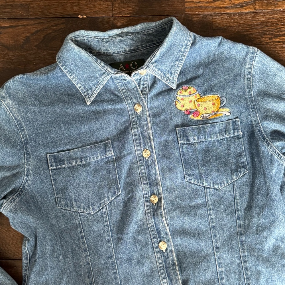 Denim Button-Up Shirt with Embroidered Teacups Medium